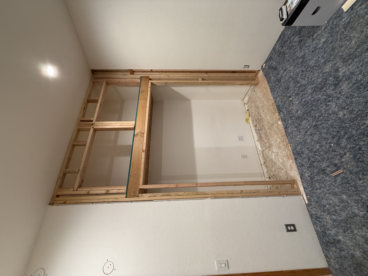Closet opening framed from scratch